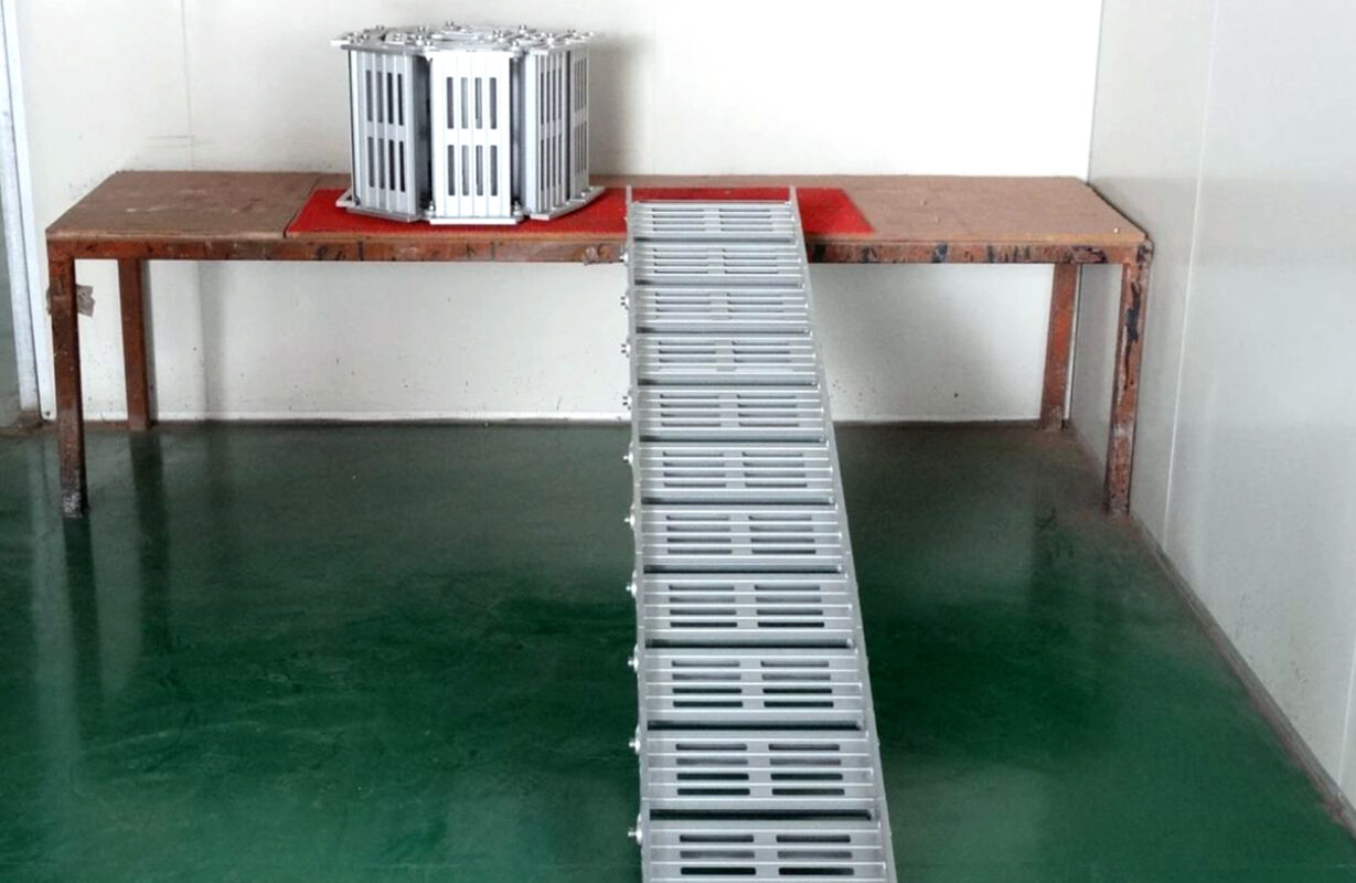 KODO Rollable Aluminum Wheelchair Ramp - Kodo Mobility Solutions