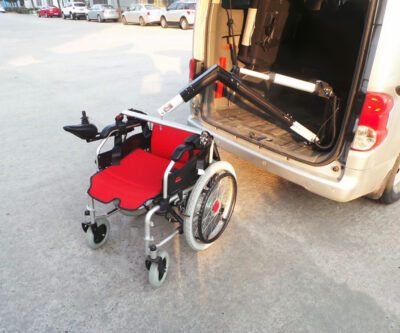 wheelchair hoist scaled